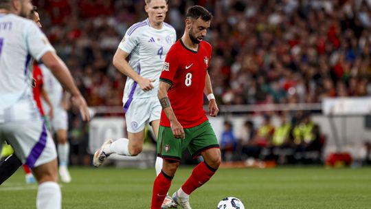 VÍDEO: Bruno Fernandes dá prenda a Portugal ao fazer o golo do empate