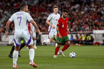 VÍDEO: Bruno Fernandes dá prenda a Portugal ao fazer o golo do empate