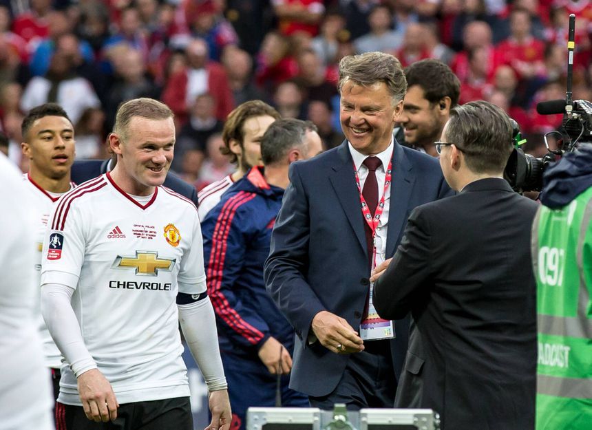 Wayne Rooney  e Louis van Gaal no Manchester United