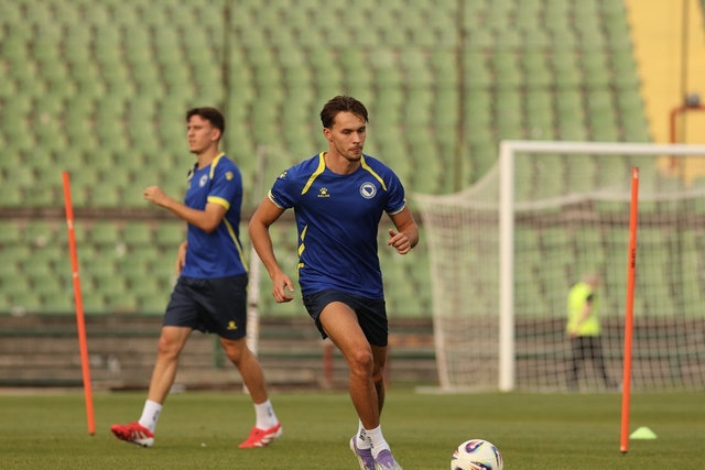 Dedic não jogou pela Bósnia e agradeceu: «Soube muito bem»