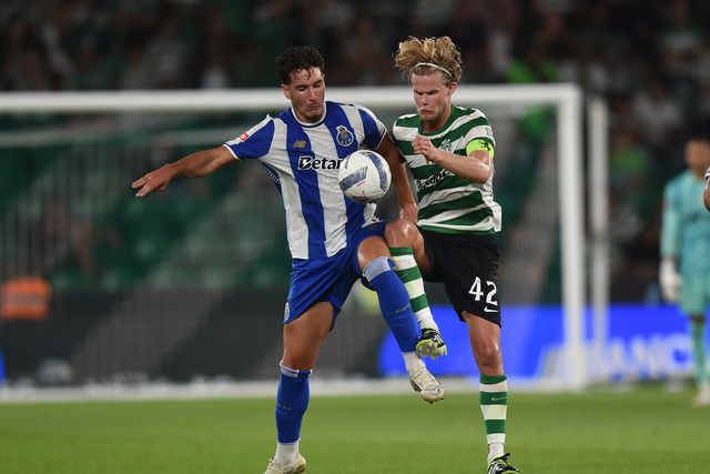 Deniz Gul foi lançado por Farioli no clássico (Foto: Miguel Nunes)