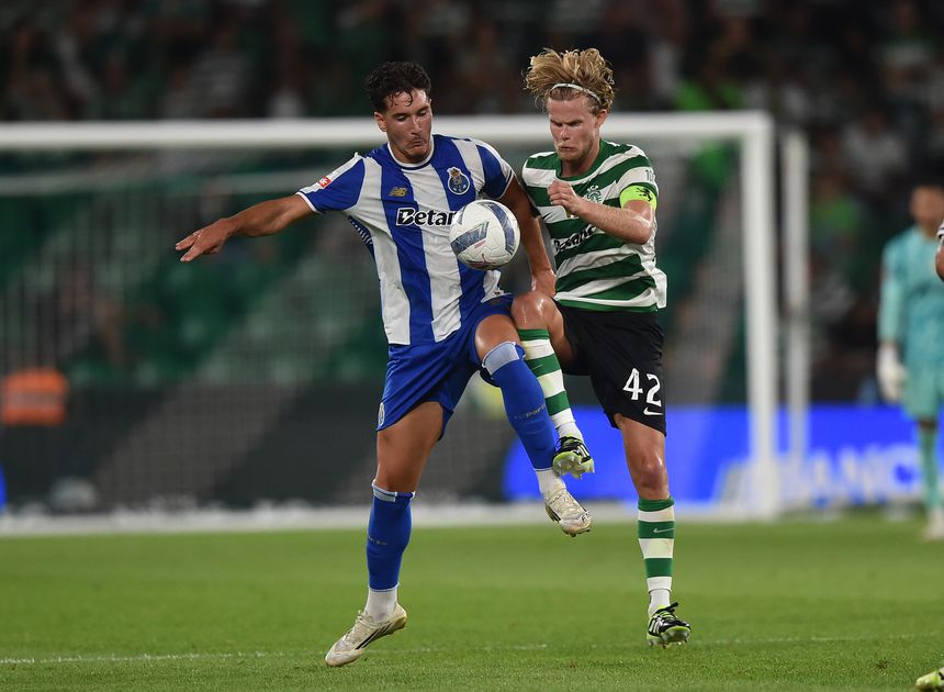 Deniz Gul foi lançado por Farioli no clássico (Foto: Miguel Nunes)