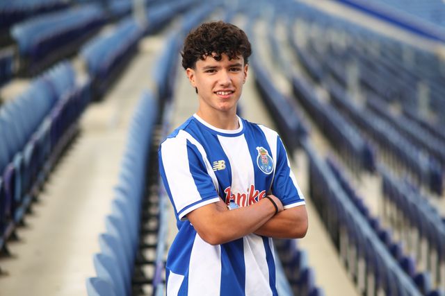 FC Porto: tem William Gomes como referência e assina contrato de formação