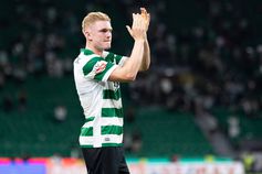 Conrad Harder agradece o apoio dos adeptos do Sporting no último clássico frente ao FC Porto no Estádio José Alvalade