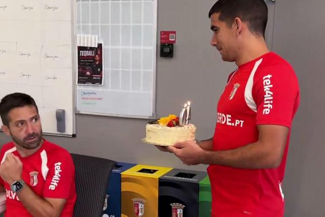 «É só mais um aninho»: João Moutinho surpreendido pelo SC Braga