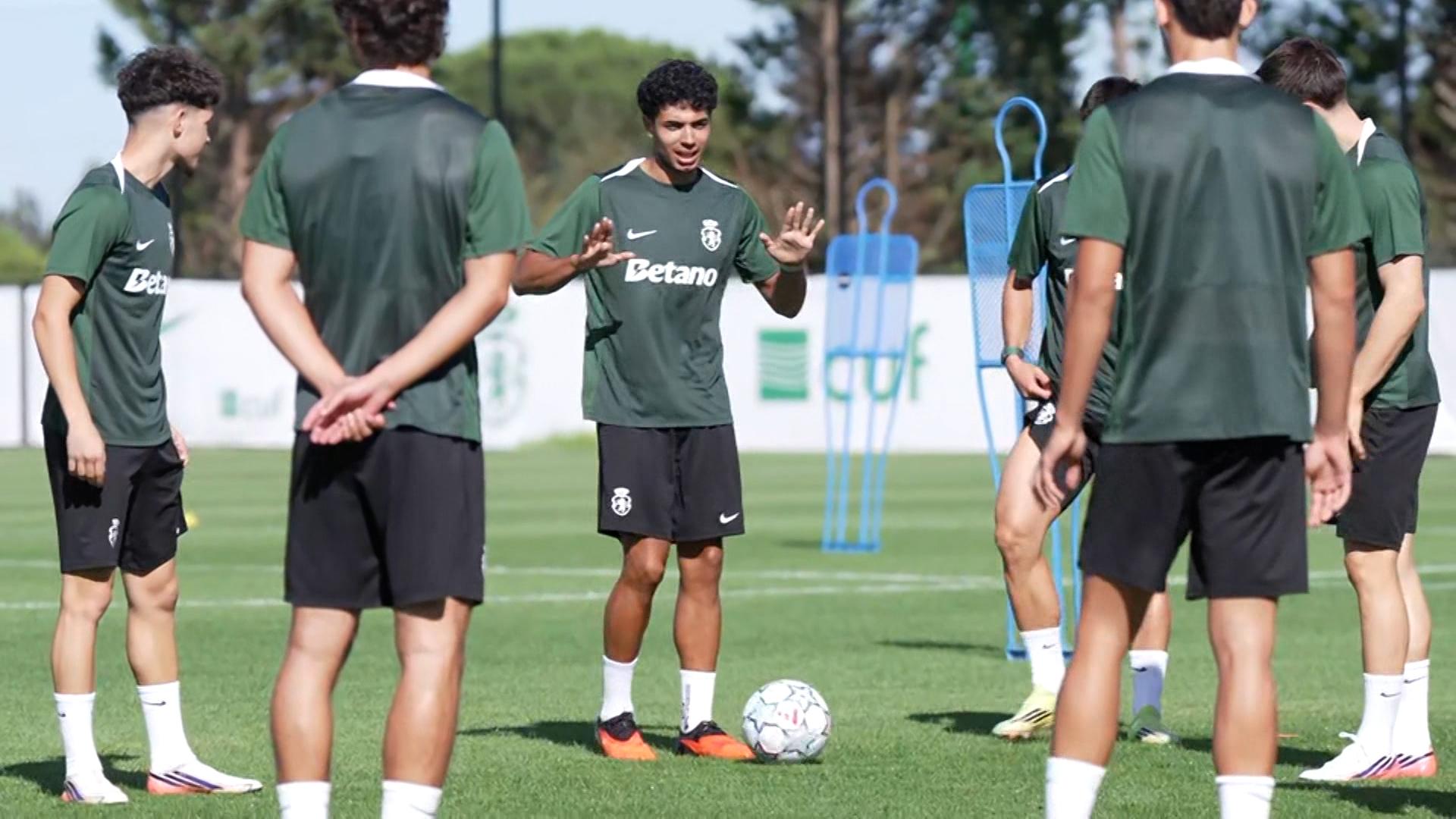 João Simões foi a grande novidade da sessão. Foto: A BOLA