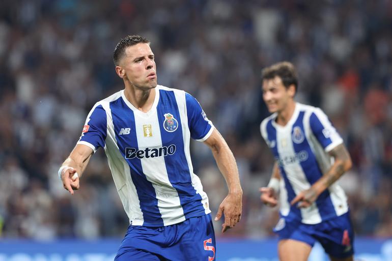 Jan Bednarek, FC Porto - nota 6 (foto: Kapta+/Catarina Morais)