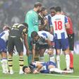Pepê no chão no FC Porto-Manchester City - Foto: Catarina Morais/Kapta +