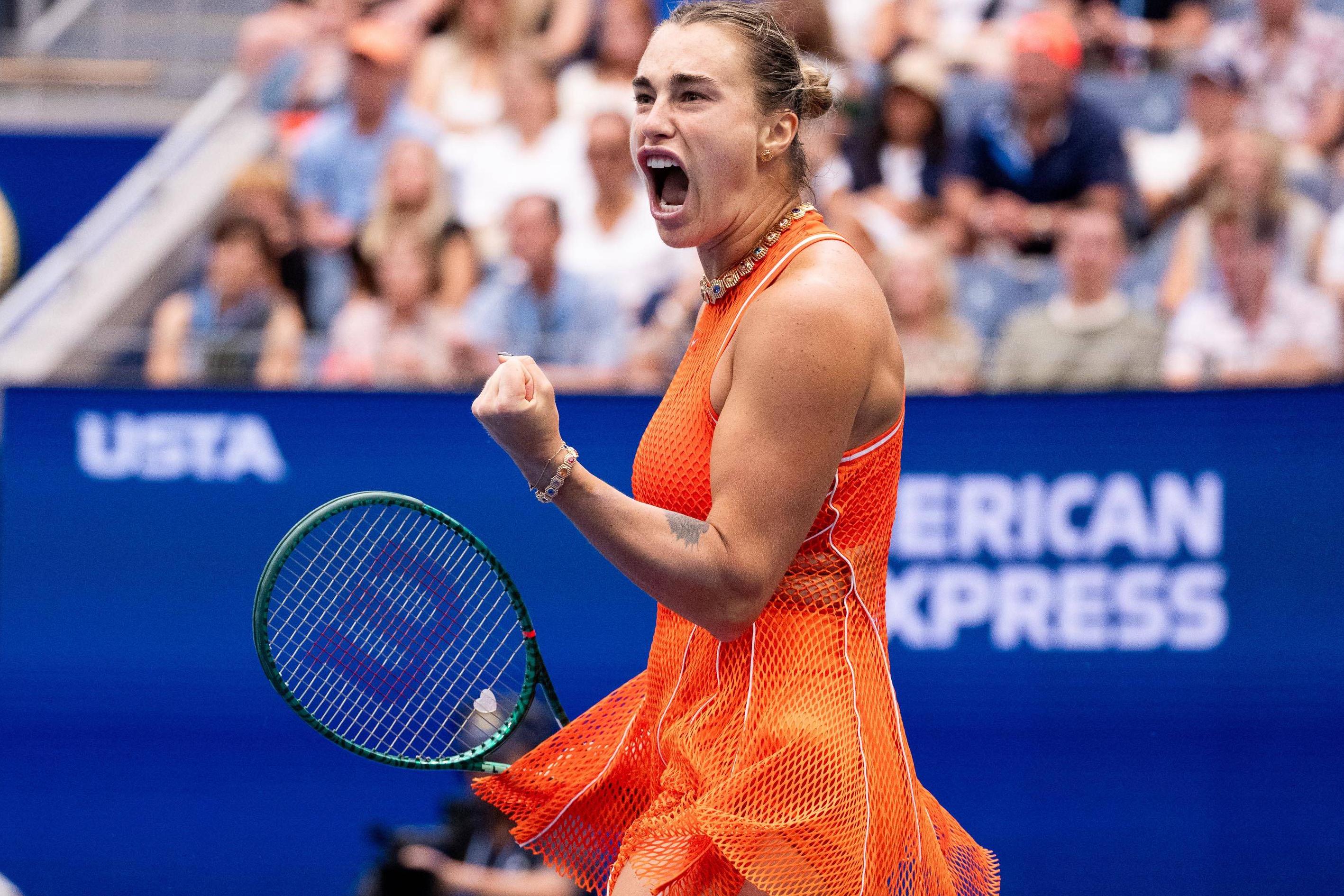 Aryna Sabalenka celebra a passagem aos quartos de final em Flushing Meadows    Fotografia Imago