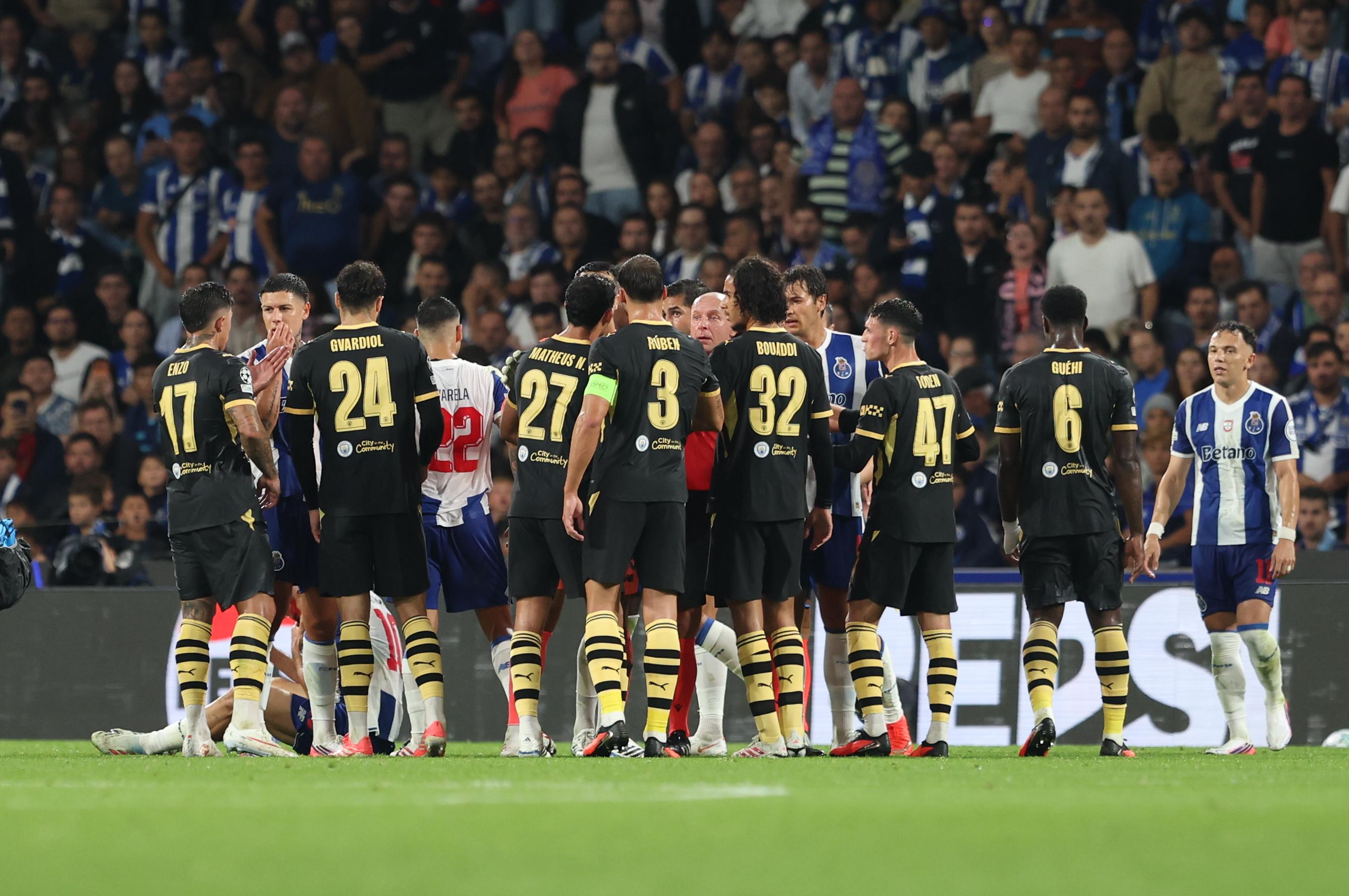 Confusão no FC Porto-Manchester City - Foto: Catarina Morais/Kapta +