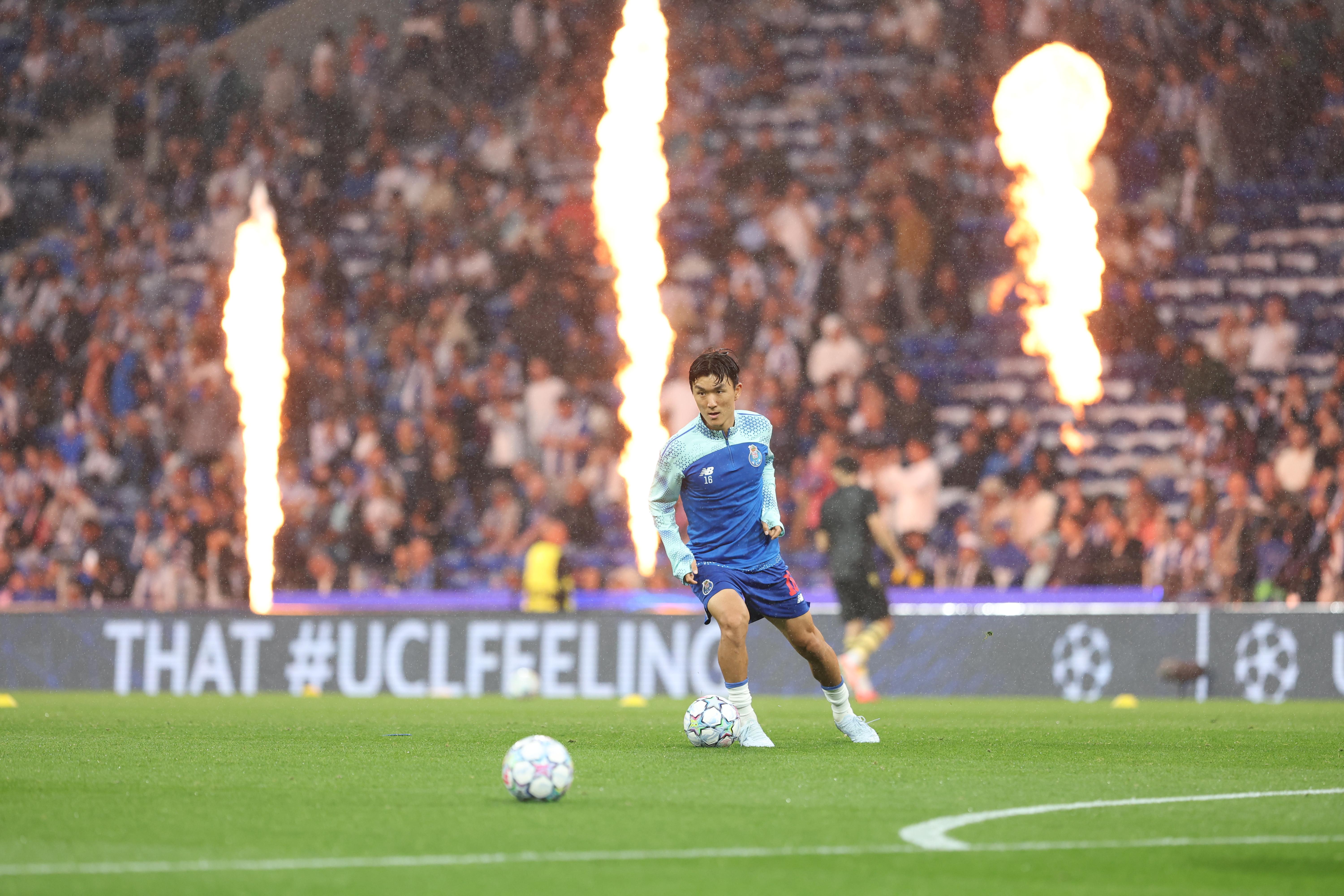 Aquecimento no FC Porto-Manchester City - Foto: Catarina Morais/Kapta +