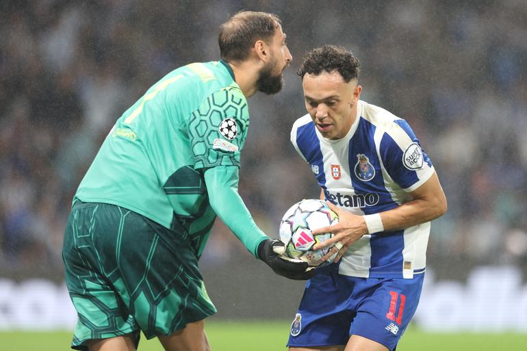 Pepê no FC Porto-Manchester City - Foto: Catarina Morais/Kapta +