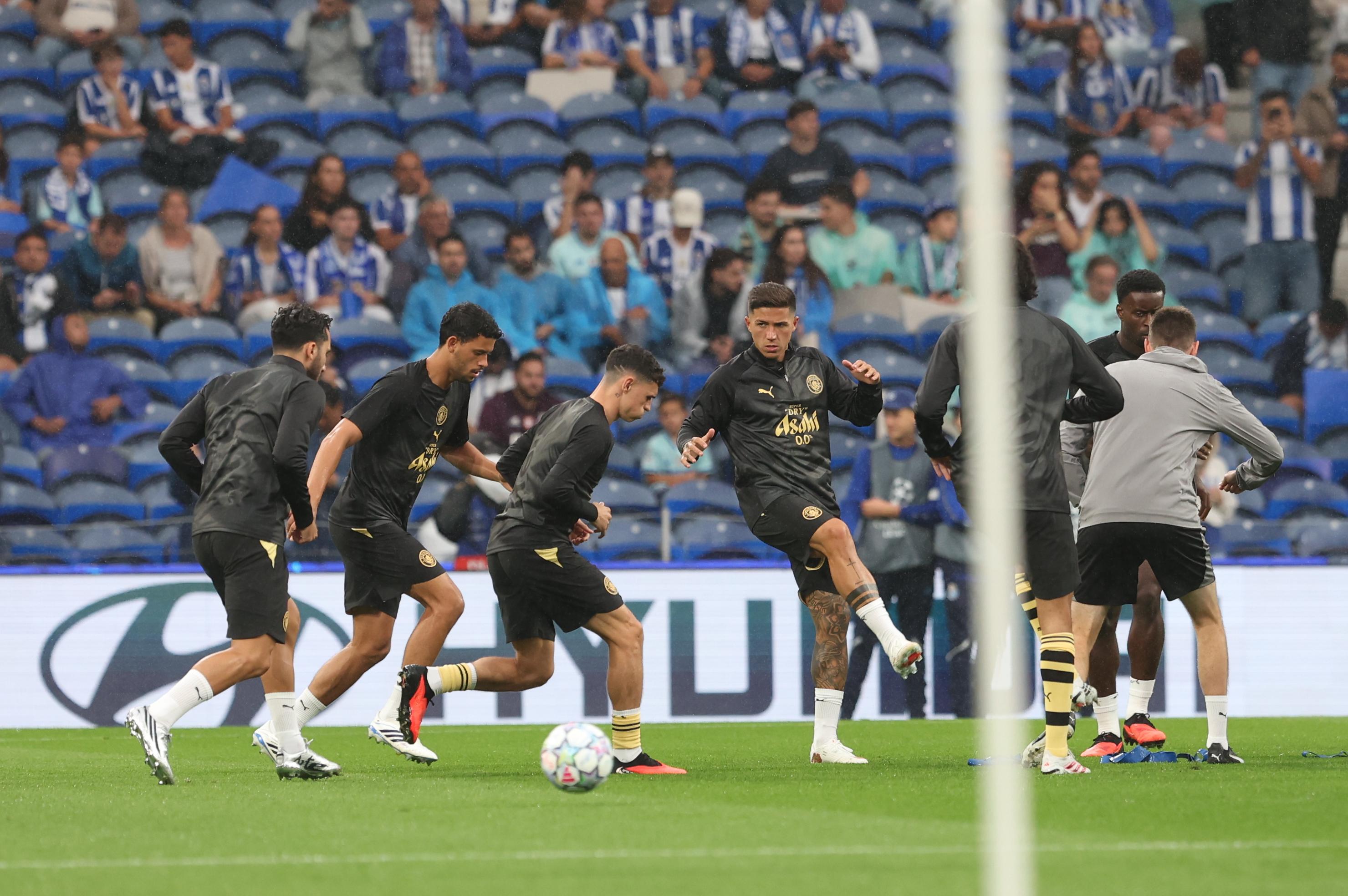 Aquecimento no FC Porto-Manchester City - Foto: Catarina Morais/Kapta +
