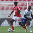 Feirense vence e afunda Benfica B