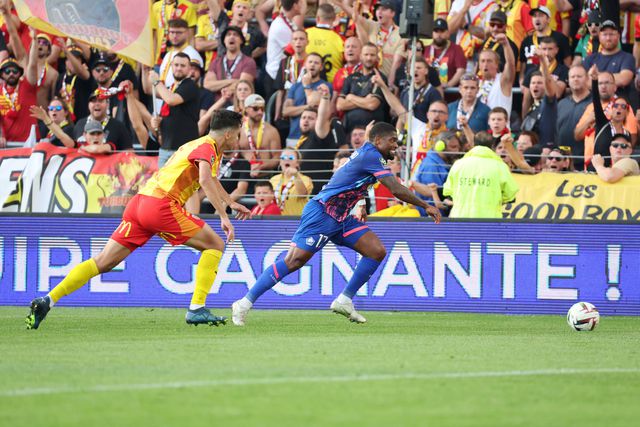 Lille de Paulo Fonseca volta a perder terreno