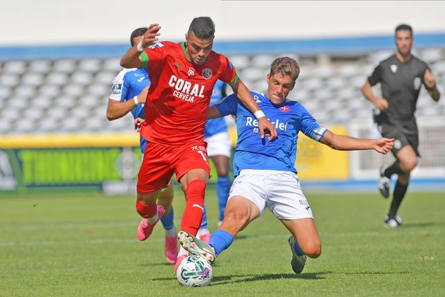 Maritimo vence Belenenses e sobe ao quarto lugar