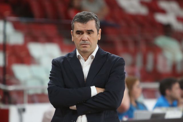 Basquetebol: Portimonense vence dérbi, Benfica festeja novo centenário