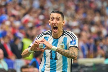 Scaloni explica afastamento inicial de Di María: «Nem todos aguentam a pressão»