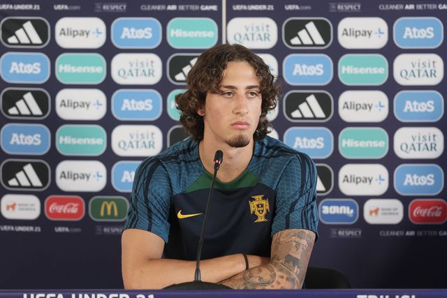 Fábio Silva emocionado após a estreia: «Já passei por muita coisa»