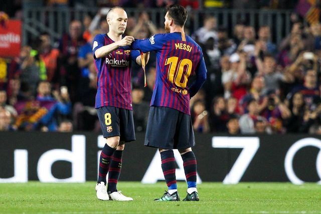 Iniesta e Messi em 2018