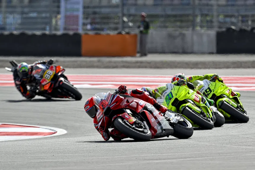 MotoGP na Austrália? Vento leva tudo!