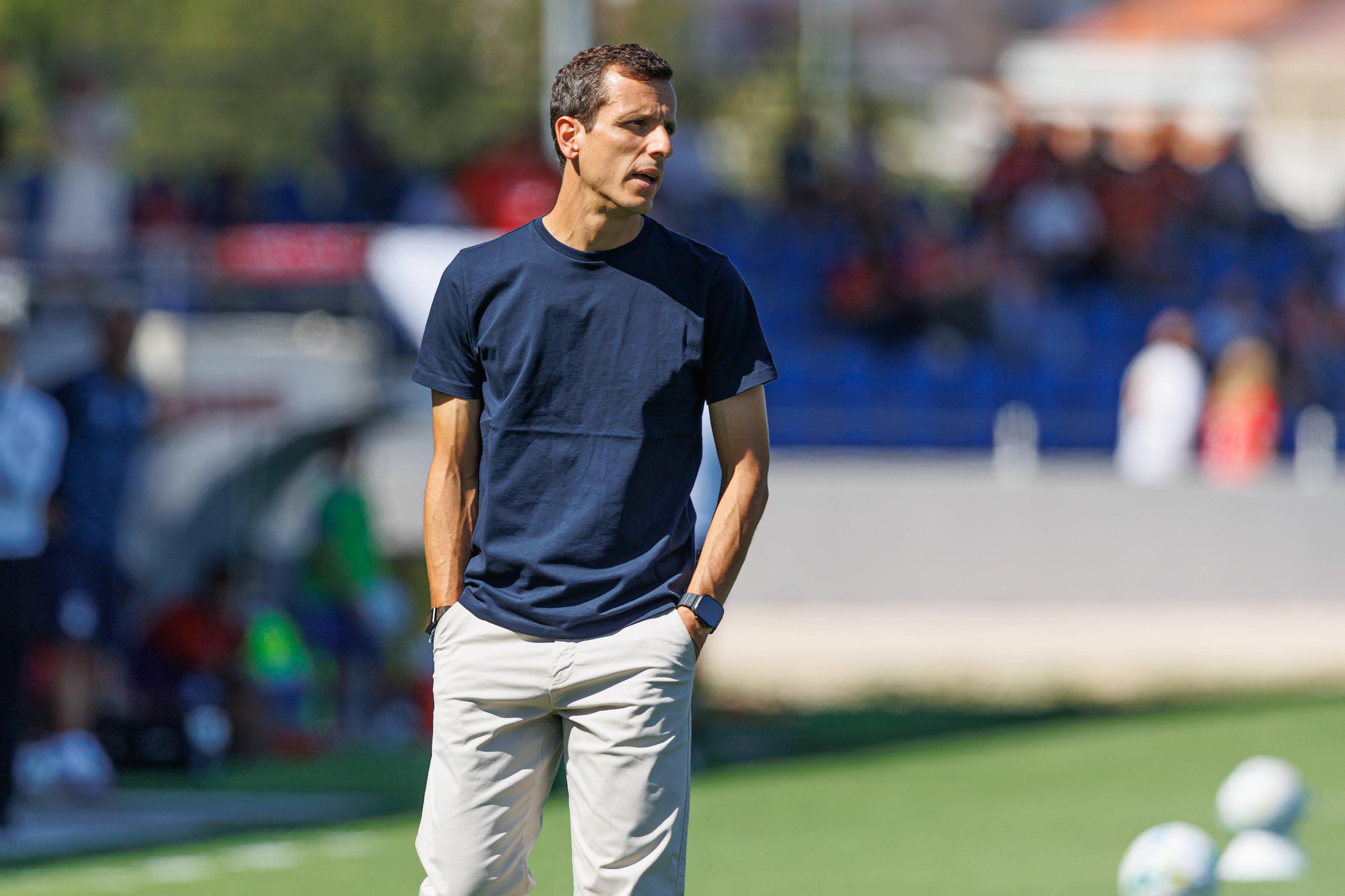 Sérgio Ferreira ainda aguarda pelo departamento médico do Alverca para tomar decisões para o jogo com o Famalicão
