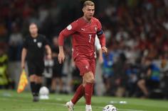 Cristiano Ronaldo — os maiores também podem perder-se no labirinto do tamanho do próprio ego — Foto: MIGUEL NUNES