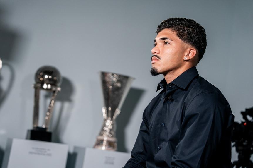 William Gomes feliz por prolongar a ligação aos dragões - Foto: FC Porto
