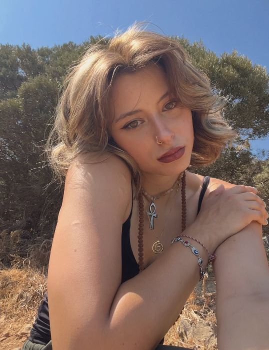 Instagram/Meryem Cabbaroglu