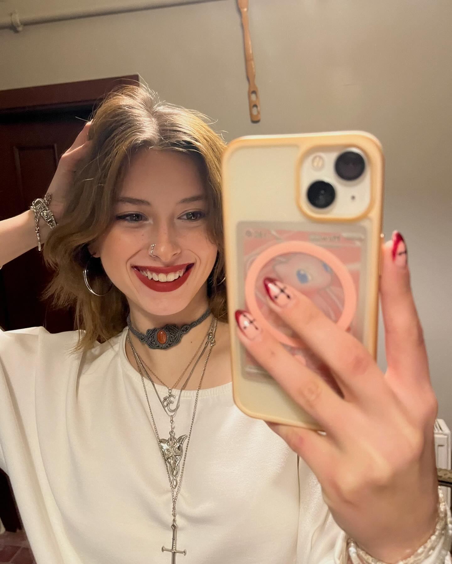 Instagram/Meryem Cabbaroglu