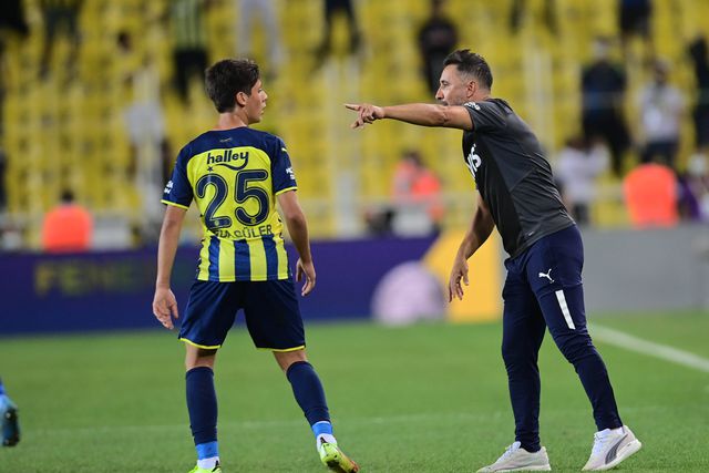 Vítor Pereira lançou Guler, deixa conselhos a Ancelotti e avisa: «Não é comparável a ninguém»