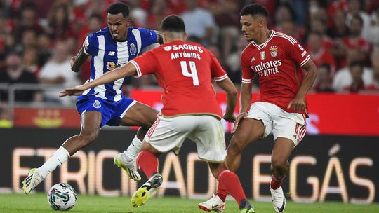 «FC Porto e Benfica têm de dar ao pedal porque o Sporting está avassalador»