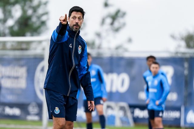 FC Porto: saiba o que transmitiu Vítor Bruno à equipa após o desaire em Roma