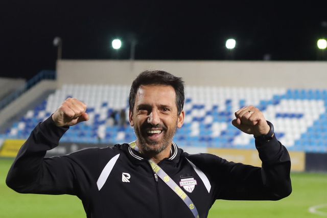 Al Bukayriya de Nandinho vence Al Batin