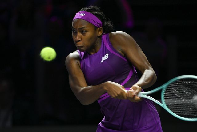 Coco Gauff e Zheng Qinwen estreiam-se na final das WTA Finals