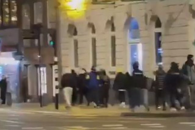 Amesterdão em estado de emergência e com protestos proibidos durante o fim de semana