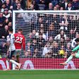 Tottenham e Manchester United empatam em jogo louco até ao fim