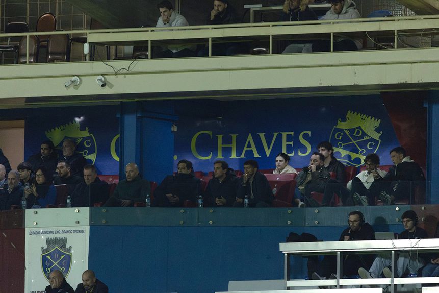 Dirigentes e elementos da equipa técnica de Farioli em Trás-os-Montes