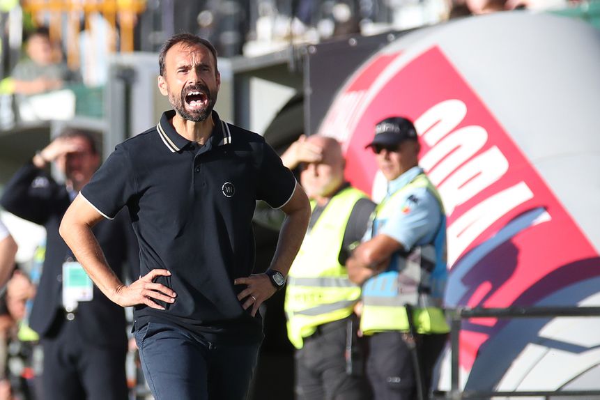 Técnico dos minhotos quer uma equipa fiel aos seus princípios - Foto: Homem de Gouveia/LUSA