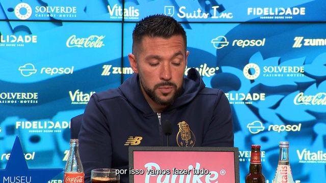 Quanto tempo falta para Luuk de Jong voltar à ação? A previsão de Farioli