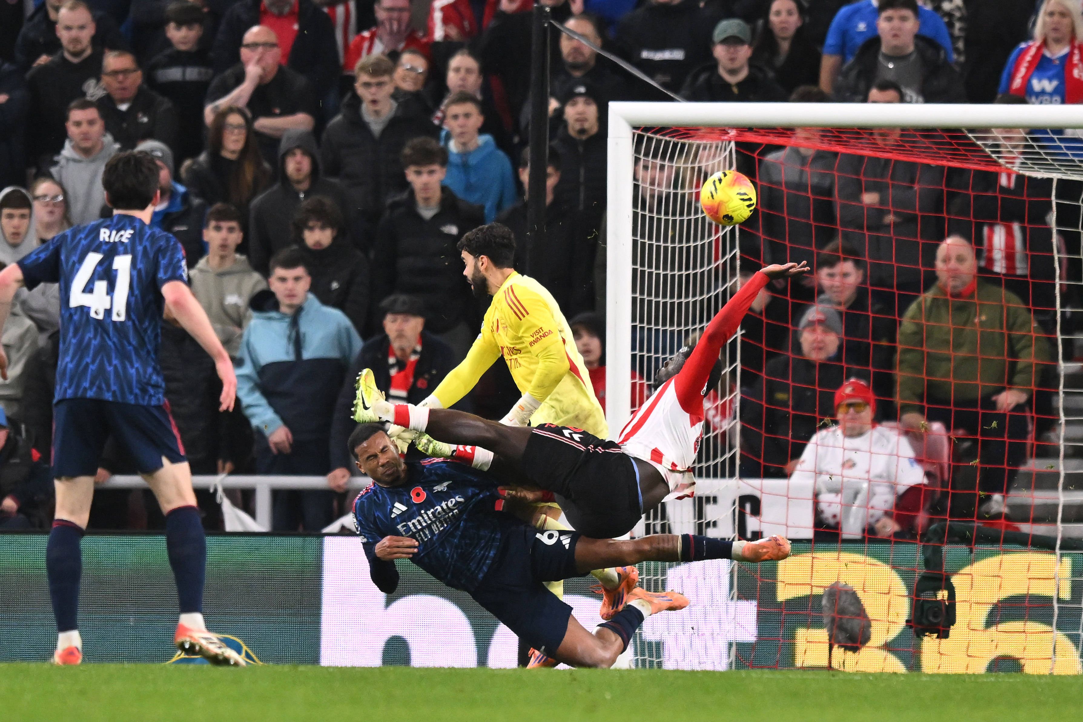 Brobbey fez o 2-2 já para lá dos 90'