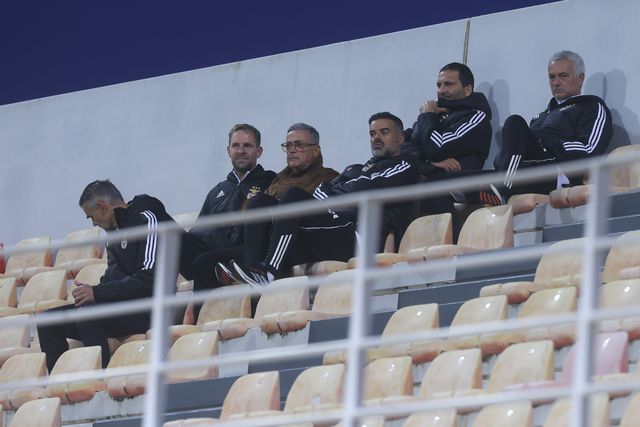 Benfica: Mourinho continua de olho nos mais novos