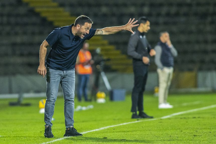 Vasco Matos, treinador do Santa Clara. (Foto Eduardo Costa/LUSA)