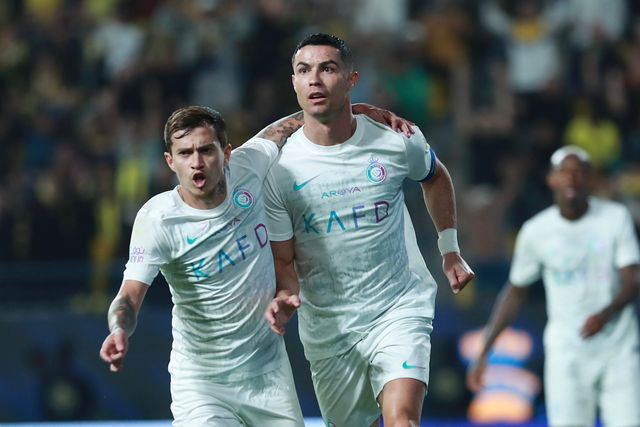 Vídeo: Ronaldo assiste Otávio