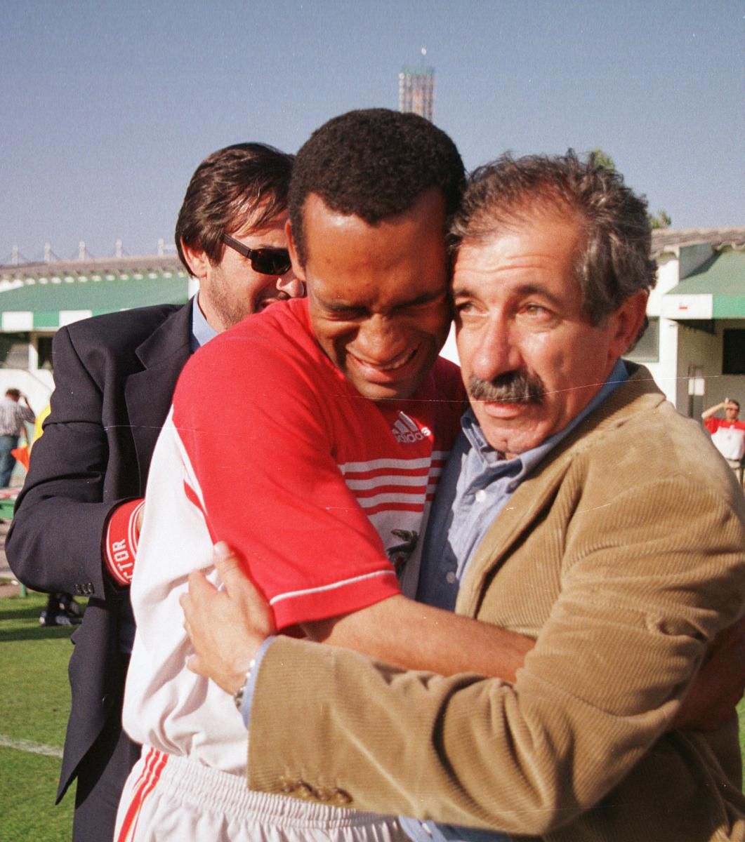 Fotogaléria - ENTREVISTA A BOLA «Posso Dar Ao Benfica O Que Mourinho ...