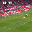 Vídeo: Rafa empata o jogo... à nona tentativa