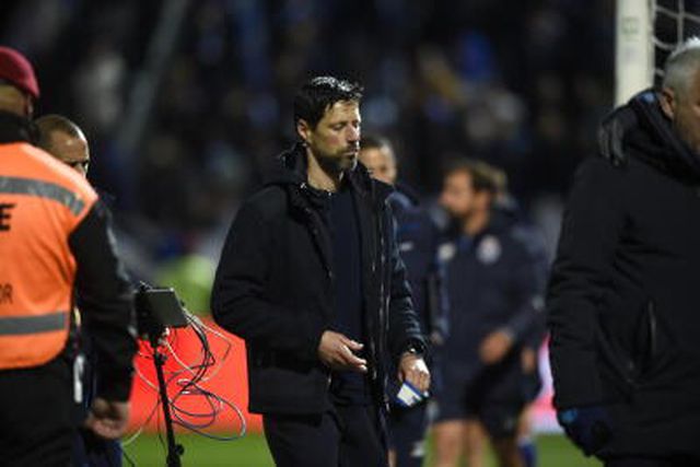 «FC Porto deve e pode jogar melhor, meter as culpas nos outros é o caminho mais fácil»