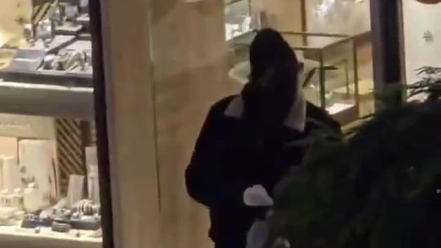 Homem detido após assalto de 20 mil euros a ourivesaria do centro Vasco da Gama