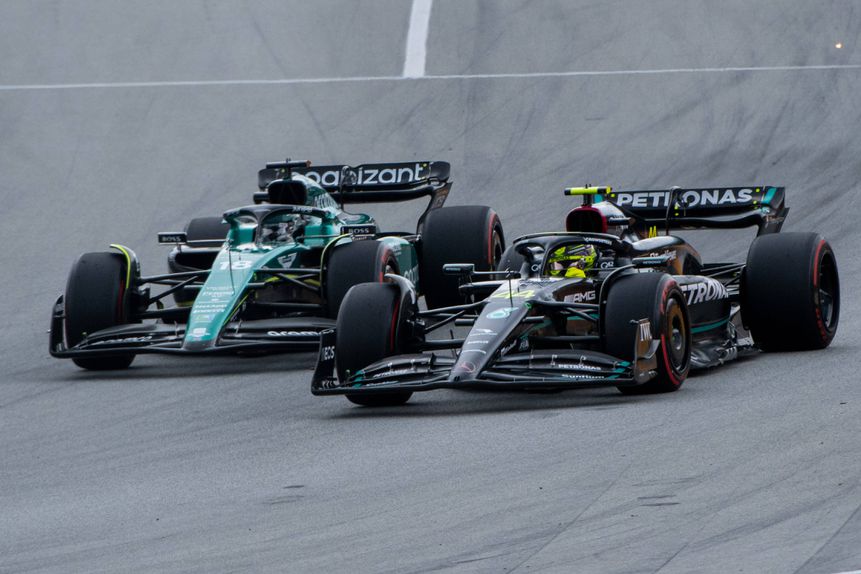 Lance Stroll ao volante do Aston Martin