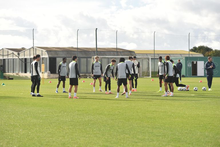 Treino do Sporting antes de defrontar o Bayern - Foto: Miguel Nunes